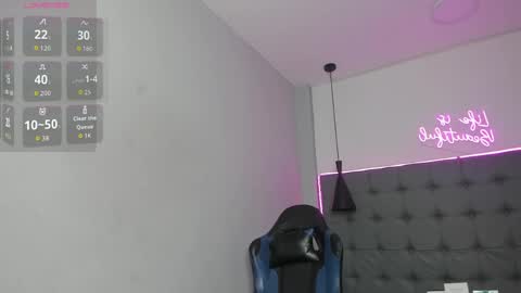 scarlet online show from April 20, 2026, 2:47 am