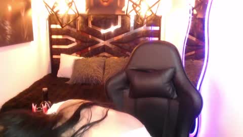 Scarleth online show from April 15, 2026, 3:02 am