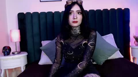 Snapshot of scarleth_fg_ chatting on April 30, 2026, 1:23 am Scarleth online show from April 30, 2026, 1:23 am