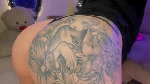 Scarleth... but not Scarleth Johansson. online show from December 12, 2024, 12:05 am