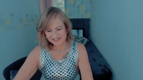 S C A R L E T online show from December 18, 2024, 3:00 pm