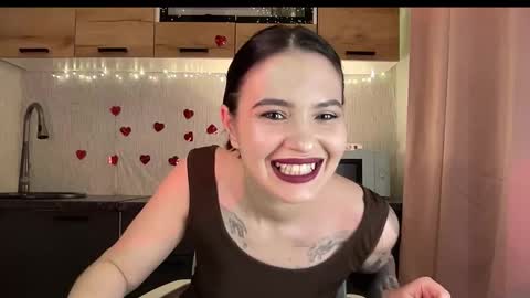 scarletpetal online show from March 1, 2026, 12:29 pm