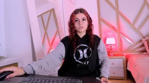 Scarlet online show from December 7, 2024, 11:07 am