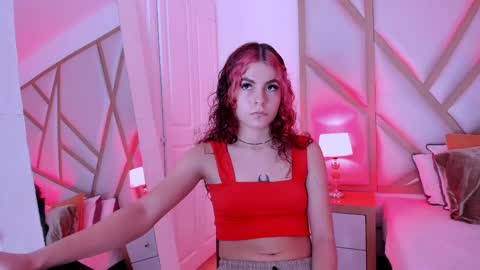 Scarlet online show from February 13, 2025, 1:15 pm