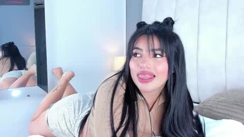 Scarlet online show from November 11, 2025, 4:12 am