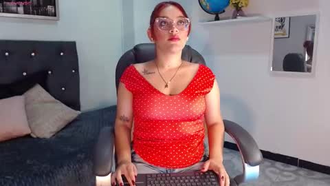 Scarlett online show from September 25, 2025, 11:36 am