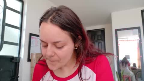 Snapshot of scarlett77_ chatting on May 7, 2026, 2:44 pm Scarletland welcome online show from May 7, 2026, 2:44 pm