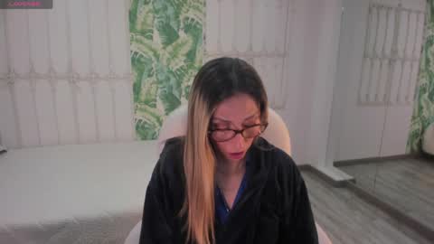 Scarlett online show from April 19, 2026, 11:53 am