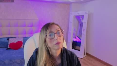 Scarlett online show from June 8, 2026, 11:43 am