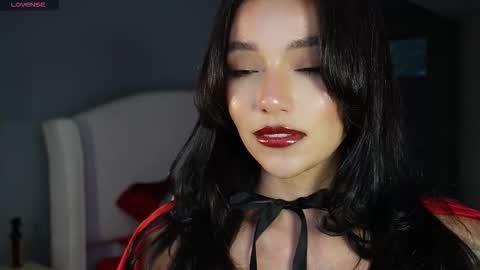 Snapshot of scarlett__baker11 chatting on October 21, 2025, 10:32 pm juli online show from October 21, 2025, 10:32 pm