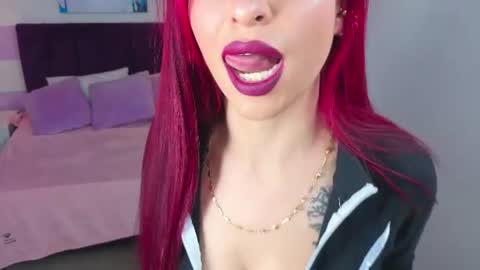 Scarlett online show from July 28, 2026, 2:13 pm