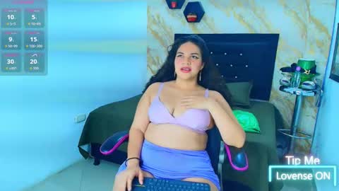 Snapshot of scarlett__joness chatting on March 29, 2026, 3:06 am SCARLETT online show from March 29, 2026, 3:06 am