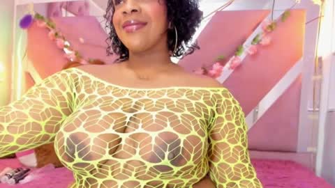 Snapshot of scarlett_boonett chatting on December 21, 2024, 3:58 am Scarlett online show from December 21, 2024, 3:58 am