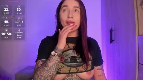 SCARLETT COLLINS online show from February 14, 2026, 5:48 am