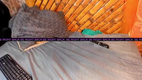 Mariana online show from January 3, 2025, 3:01 pm