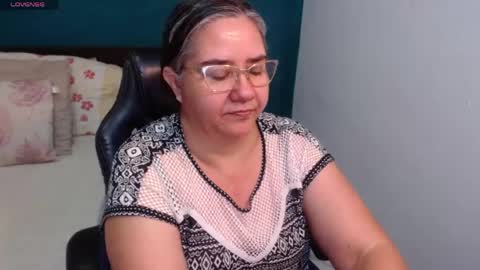 Snapshot of scarlett_duboi1 chatting on June 4, 2026, 11:33 pm Scarlett online show from June 4, 2026, 11:33 pm