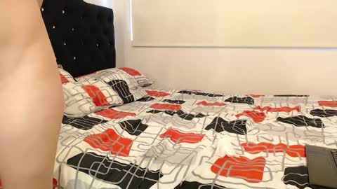 Scarlett and Jazmin online show from January 30, 2025, 11:22 am