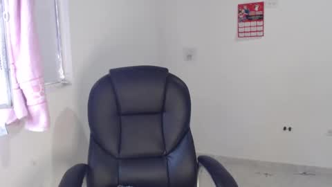 Scarlett online show from March 7, 2025, 12:34 pm