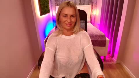 Scarlett online show from February 7, 2025, 2:47 pm