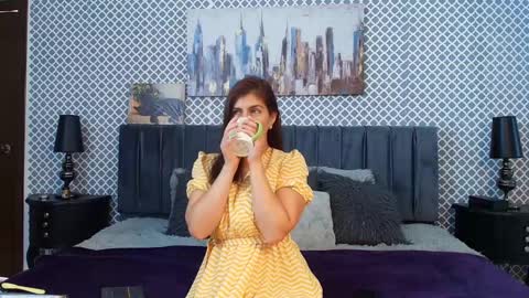 Scarlett online show from March 8, 2025, 1:36 pm