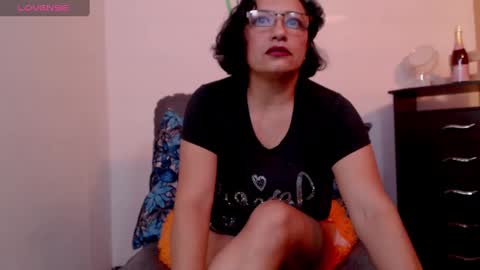Scarlett sax online show from February 8, 2025, 1:43 am