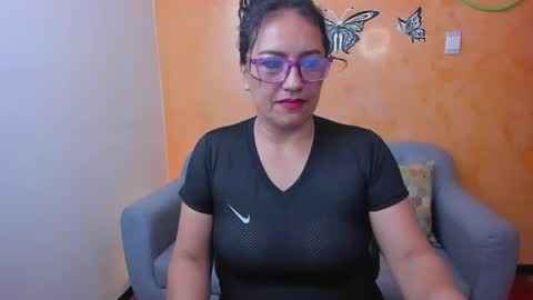 Scarlett sax online show from April 26, 2026, 12:52 am