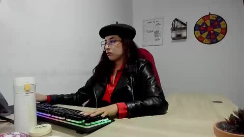 Mistress Scarlett online show from January 22, 2025, 1:53 pm