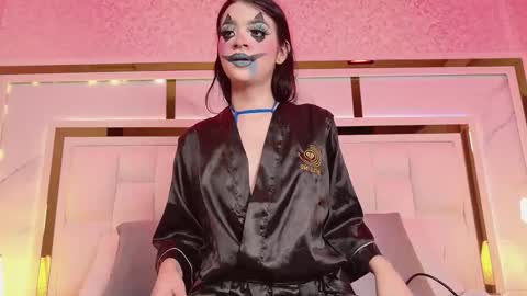 scarlett_sm online show from October 21, 2025, 8:09 pm