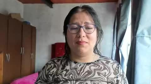 scarlett_widow online show from April 26, 2026, 4:26 pm