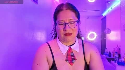 Snapshot of scarlett_widow chatting on May 12, 2026, 3:03 am scarlett_widow online show from May 12, 2026, 3:03 am