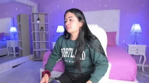 Scarlette  online show from November 5, 2025, 3:06 am