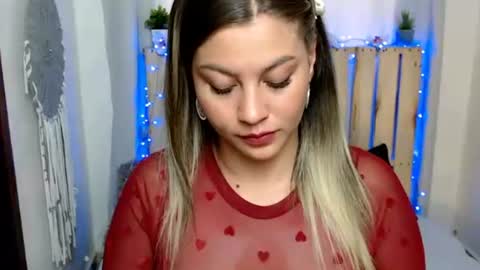 Snapshot of scarlettjoyy chatting on October 16, 2025, 10:49 am scarlettjoyy online show from October 16, 2025, 10:49 am