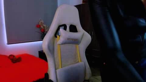 Snapshot of scarlettmalbec chatting on June 8, 2026, 9:04 pm Scarlett online show from June 8, 2026, 9:04 pm
