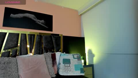 scarlettorres online show from January 11, 2026, 4:34 pm