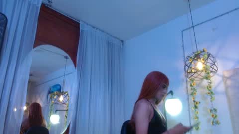 Scarlett online show from November 9, 2025, 4:44 am