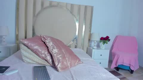 Scarlett Ross  online show from January 27, 2025, 2:57 pm