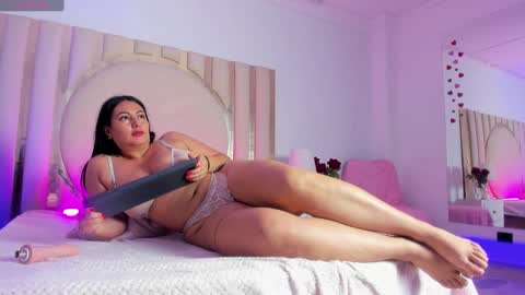 Scarlett Ross  online show from February 21, 2025, 6:04 pm