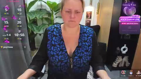 Snapshot of scarlettsoft chatting on June 11, 2026, 6:00 am Scarlett online show from June 11, 2026, 6:00 am
