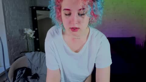 Scarlett online show from May 26, 2026, 5:25 am
