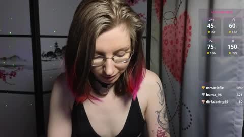 Snapshot of scarlettsrose chatting on March 7, 2025, 1:42 am Scarlett online show from March 7, 2025, 1:42 am