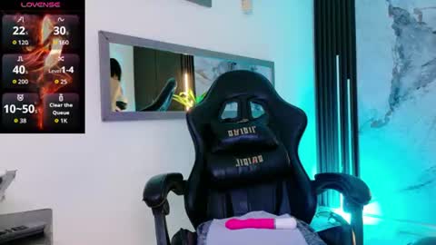 Snapshot of scarlettt_jones chatting on June 11, 2026, 11:14 pm scarlettt_jones online show from June 11, 2026, 11:14 pm