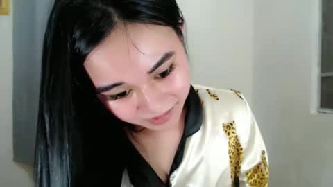 scarletvamp online show from February 18, 2025, 5:09 am