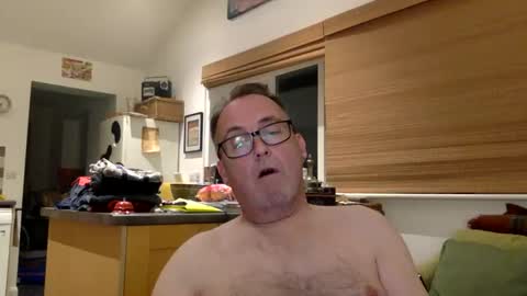 scbiggersballs online show from June 11, 2026, 2:53 am
