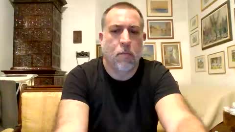 Snapshot of schlosser77 chatting on October 21, 2025, 4:30 pm schlosser77 online show from October 21, 2025, 4:30 pm