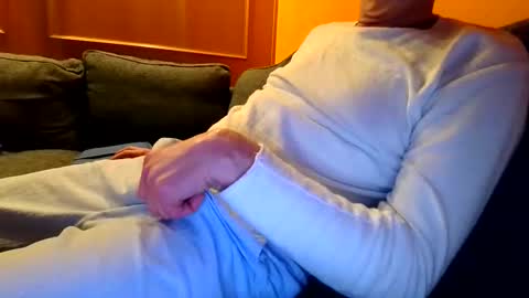 schmuhbaer1 online show from March 3, 2026, 8:59 pm