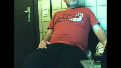 schnibschnab online show from November 17, 2025, 10:48 pm