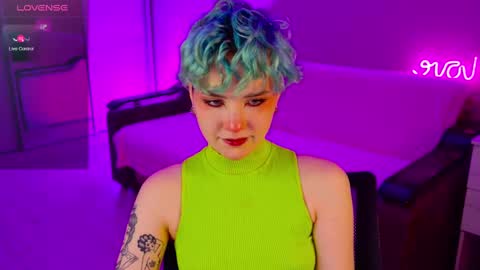 Snapshot of school_love chatting on December 15, 2024, 1:32 pm Rina online show from December 15, 2024, 1:32 pm