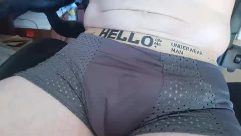 schooldayz online show from April 24, 2026, 10:56 pm