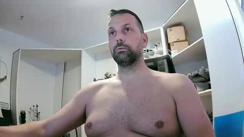 scorpion_cock online show from April 19, 2026, 4:50 pm