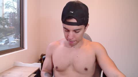 Twitter Scott brasher1 Instagram Camiloestuardo2 online show from February 24, 2025, 10:25 pm